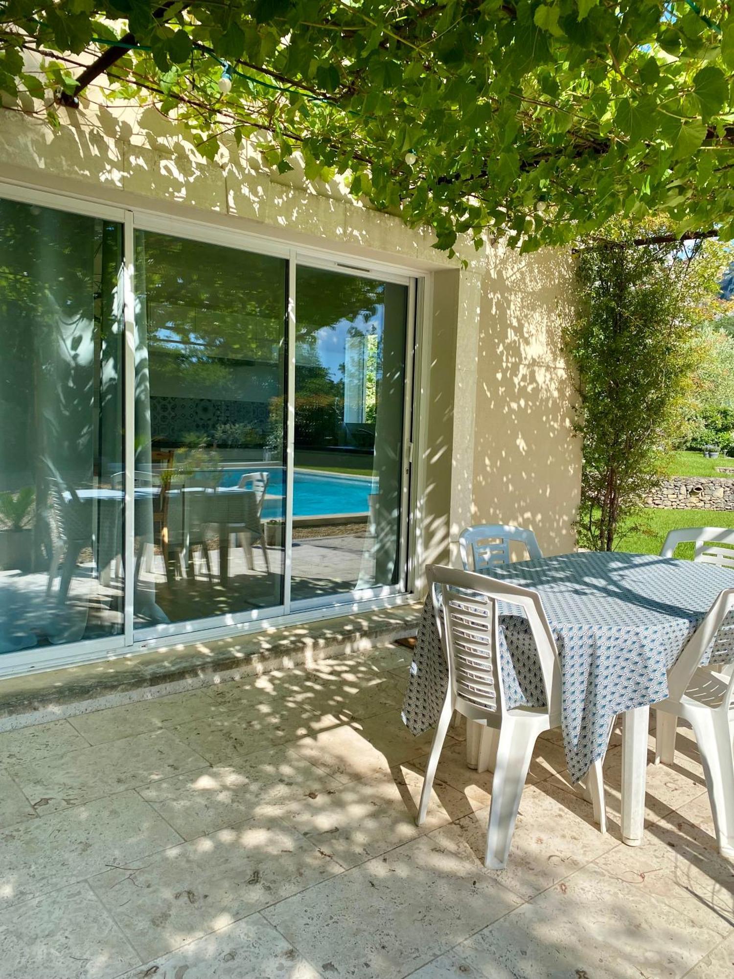 La Petite Maison Robion en Luberon Szoba fotó