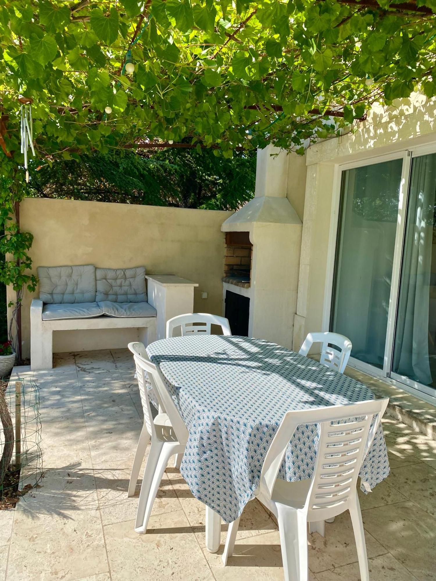 La Petite Maison Robion en Luberon Szoba fotó